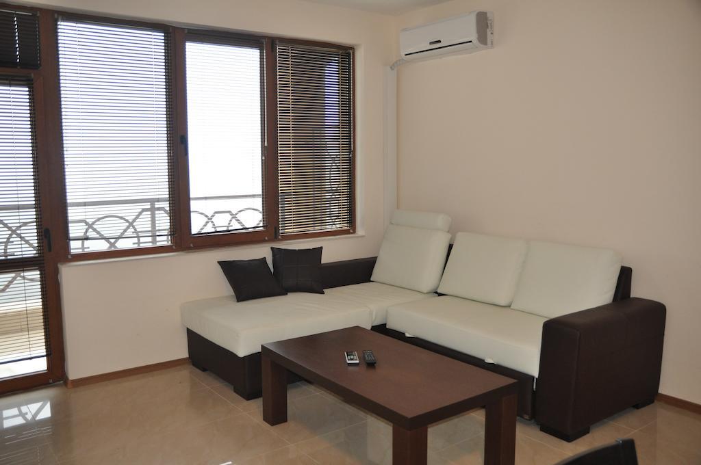 Lighthouse Golf Apart Complex&Villas บัลชิค ภายนอก รูปภาพ