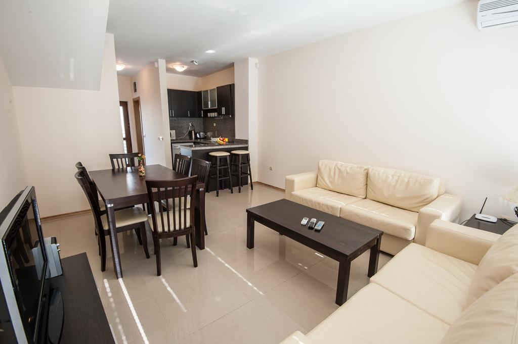 Lighthouse Golf Apart Complex&Villas บัลชิค ภายนอก รูปภาพ